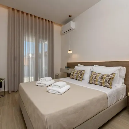 アパート Earth Boutique